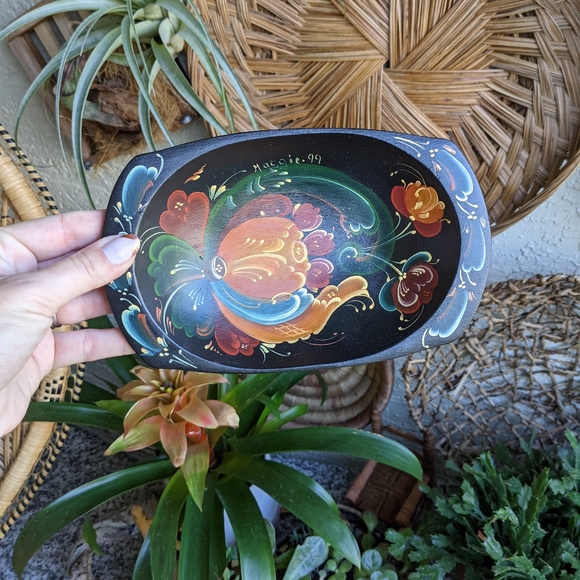 Vintage Norwegian Rosemaling Austi Wool Bowl